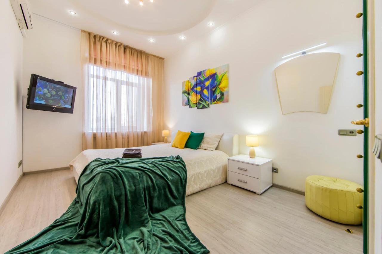 2-х кімнатна поруч із бессарабським ринком Apartment Kyiv
