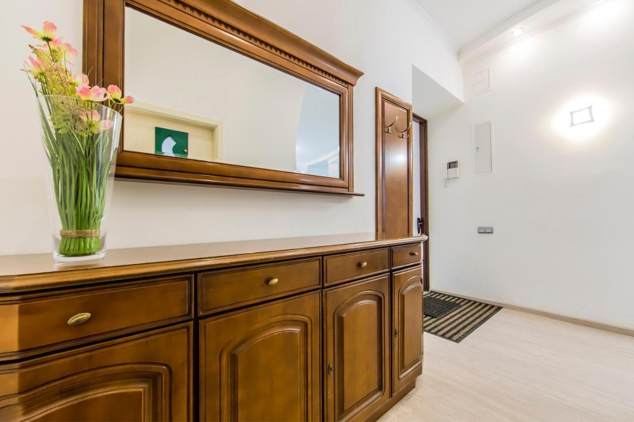 Apartment 2-х кімнатна поруч із бессарабським ринком