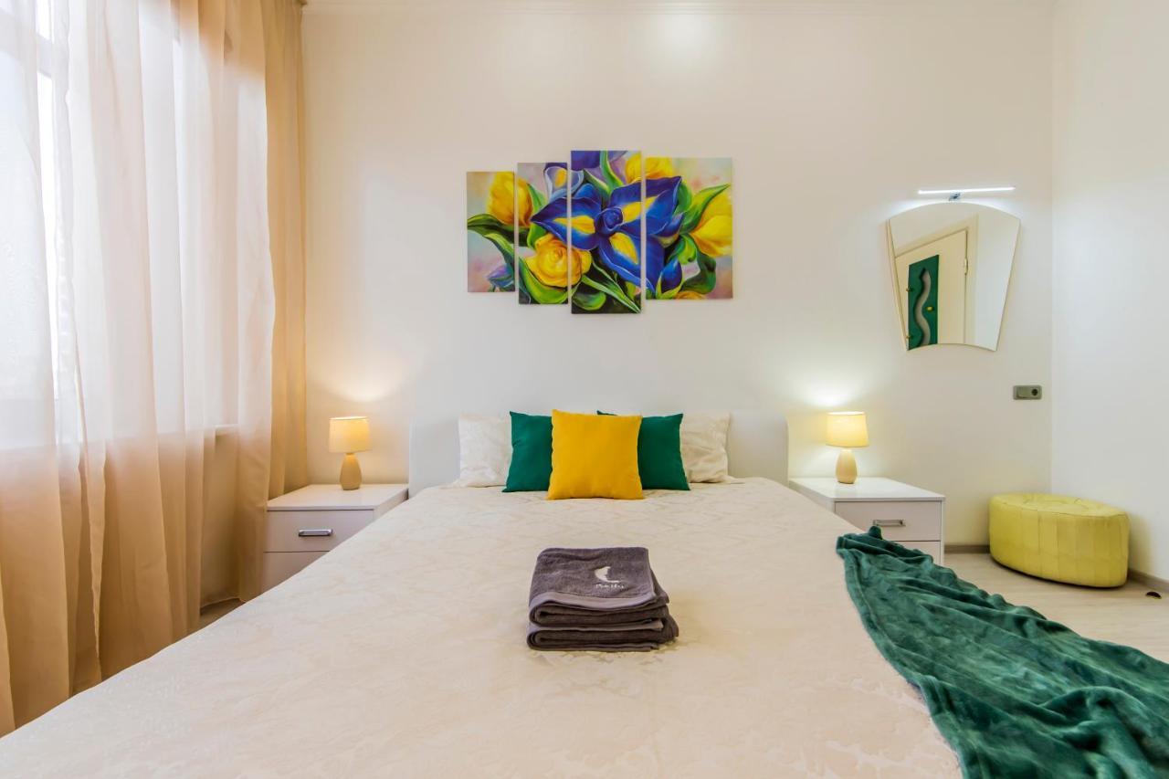 Apartment 2-х кімнатна поруч із бессарабським ринком Kyiv